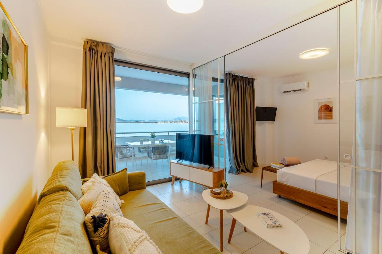 Oikia Preveza Seaview Apartment Bagian luar foto
