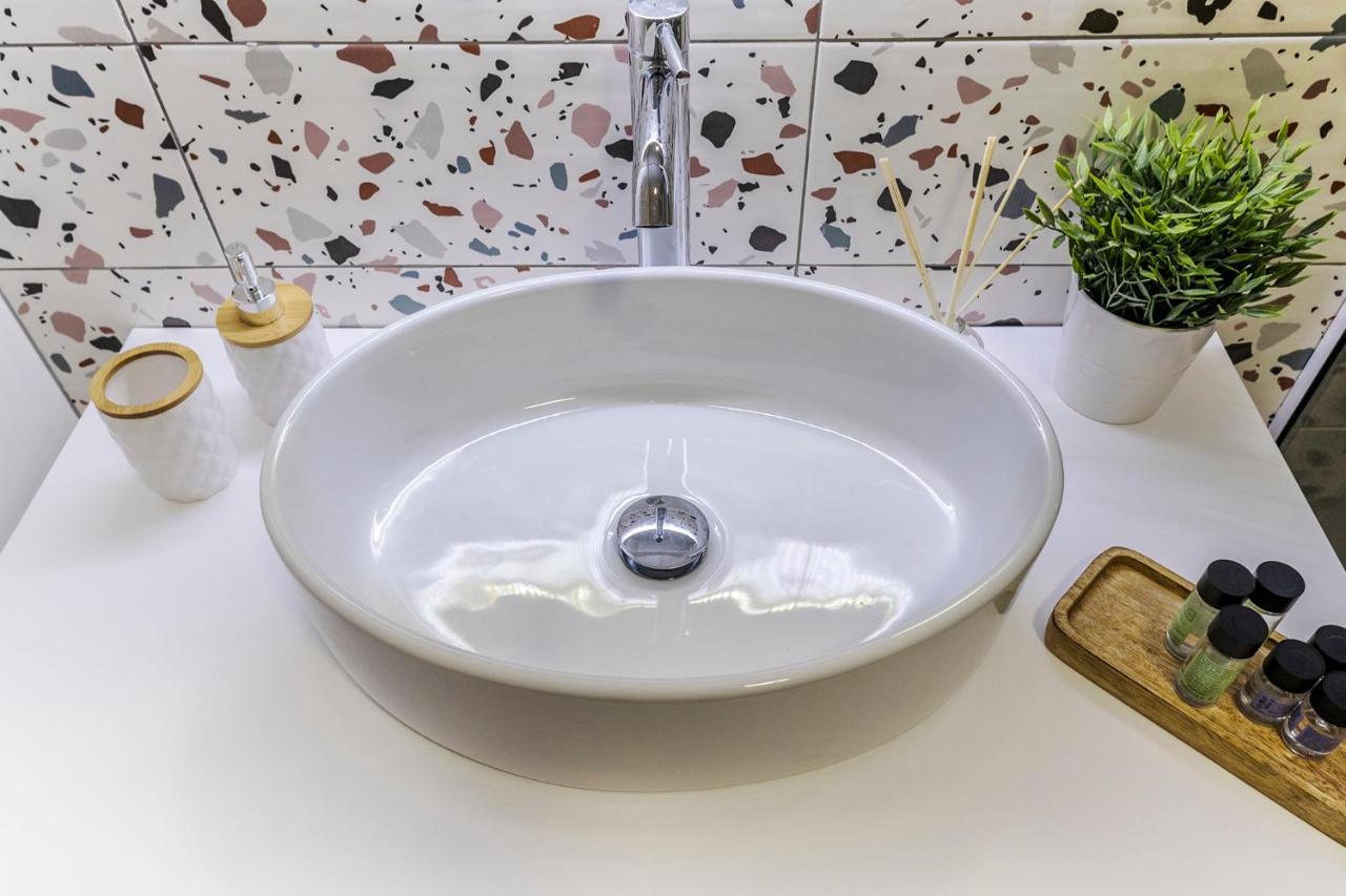 Oikia Preveza Seaview Apartment Bagian luar foto